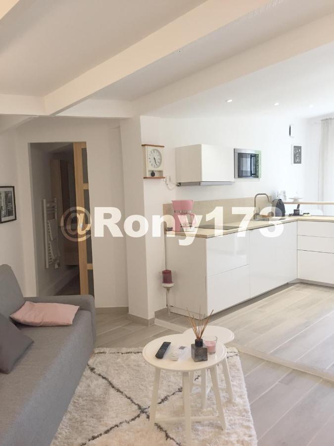 Studio Proche Mer Et Ville Toulon 2 Pers Экстерьер фото